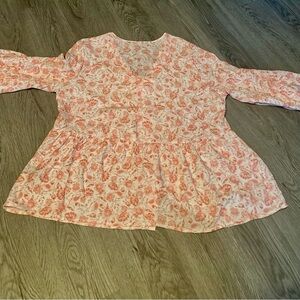 Unique Spectrum Large Soft Pink & White Babydoll Top